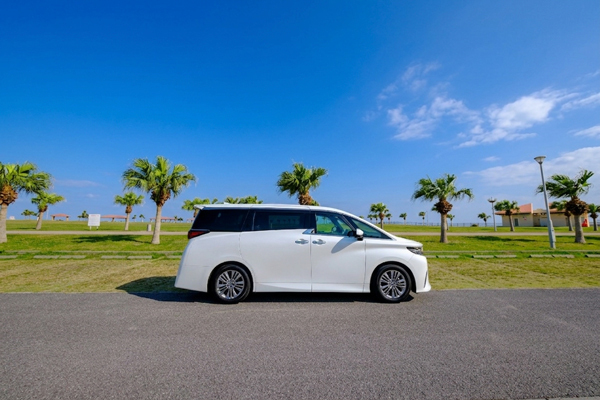 阿爾斯塔租車
