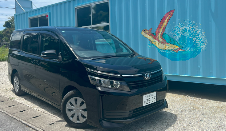 ＜VOXY ＞｜超人氣 8人座休旅車 VOXY 超值特惠！附那霸機場免費接送服務