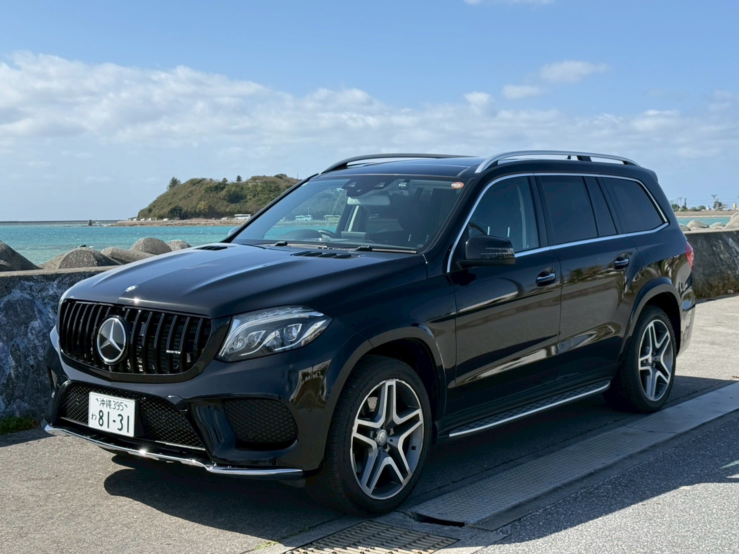 Mercedes-Benz GLS 350d｜7人座・配備天窗｜租用2天29,800日圓，後續加租每天享半價優惠！